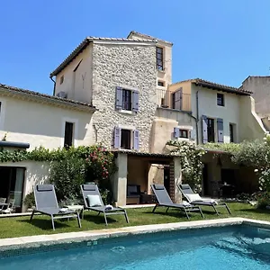 Bed & Breakfast Temps Suspendu Provence, Pernes-les-Fontaines